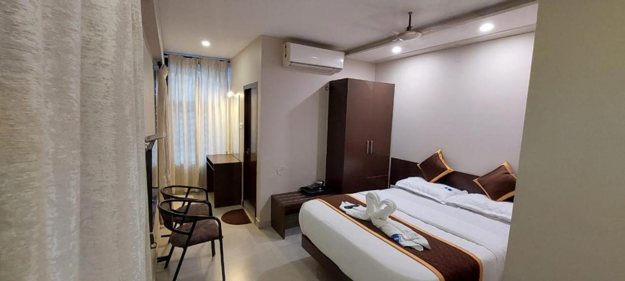 Hotel Aiba Regency โคอิมบาทอร์ ภายนอก รูปภาพ